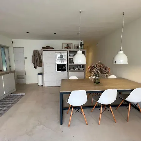 Impals 12 Apartment